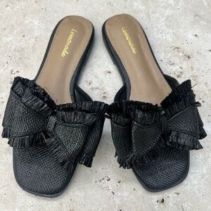 Black bow fringe Sandals